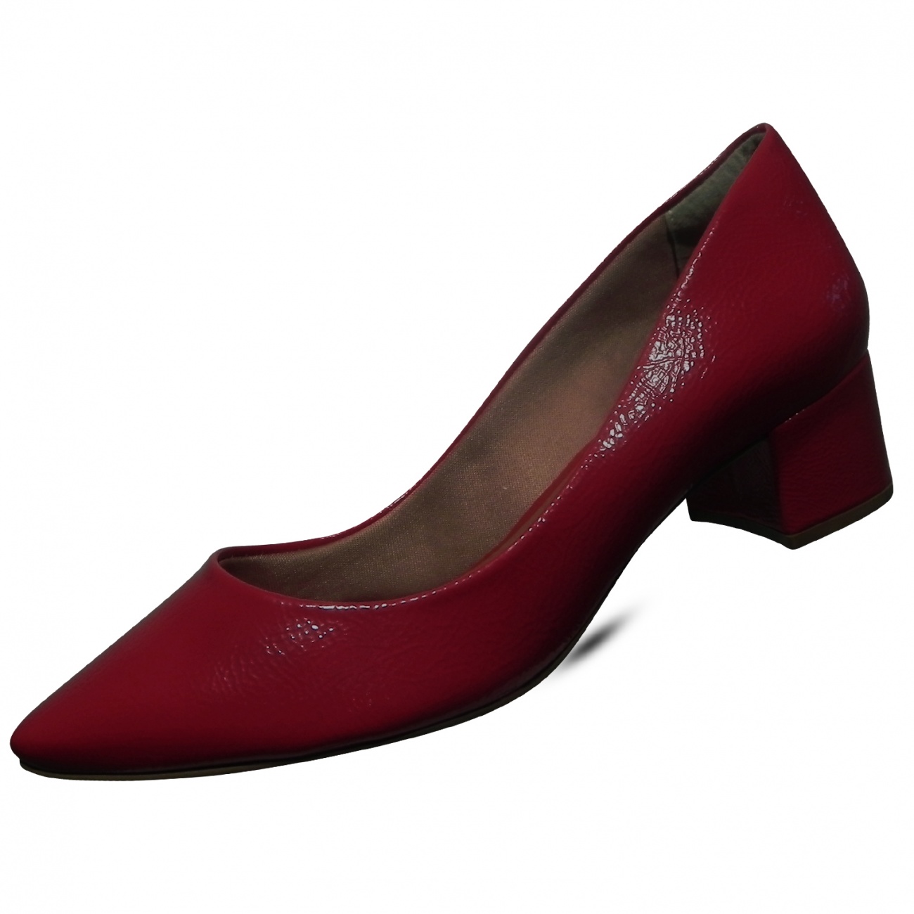 scarpin vermelho salto quadrado