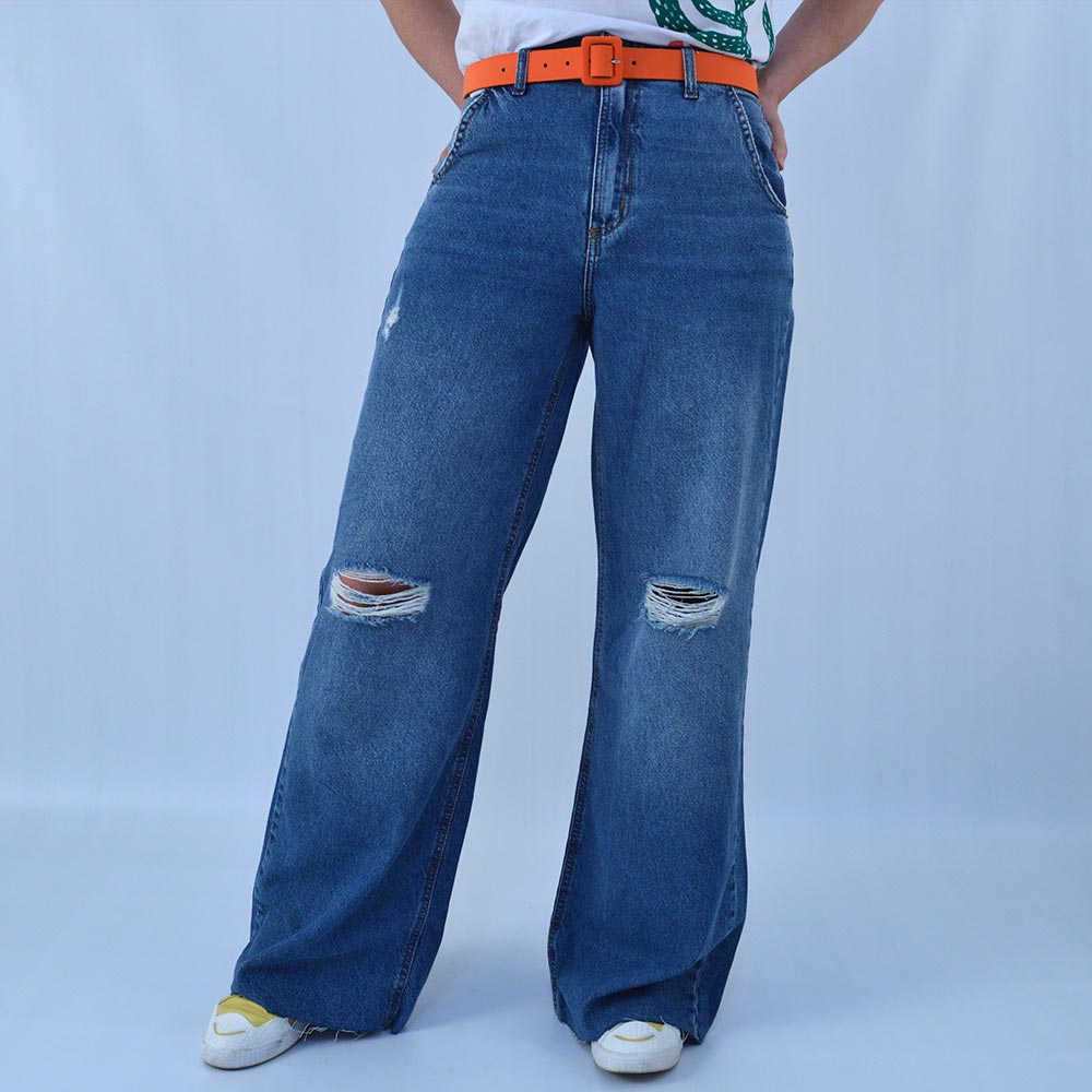 Cala Jeans Pantalona com Cinto Flor de lis  - Foto 1