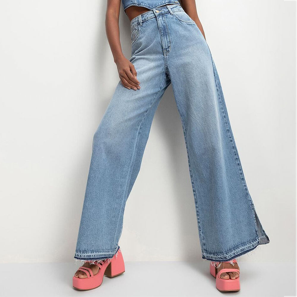 Cala Jeans Pantalona com Abertura Barra Lez a Lez - Foto 1
