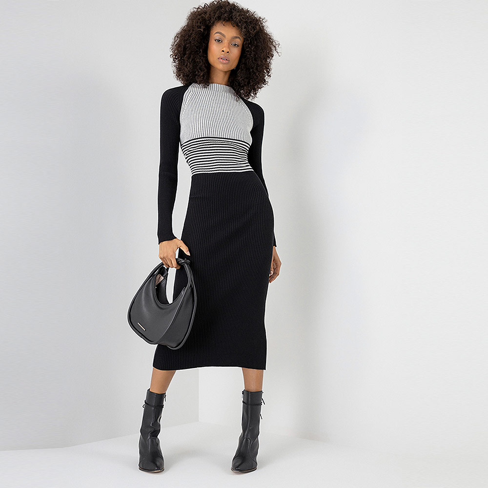 Vestido Tricot Preto Midi com Gola Lez a Lez  - Foto 2