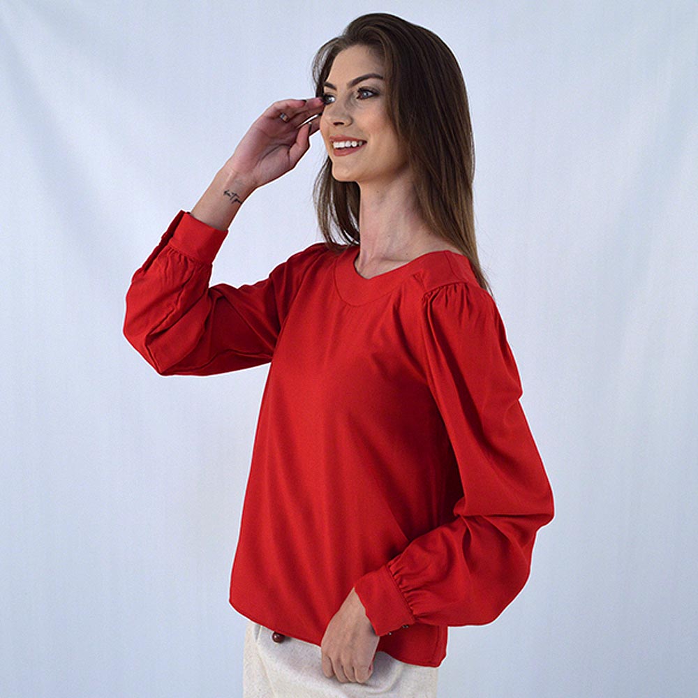 Blusa Viscose Manga Longa Bufante Vermelha Flor de Lis - Foto 1