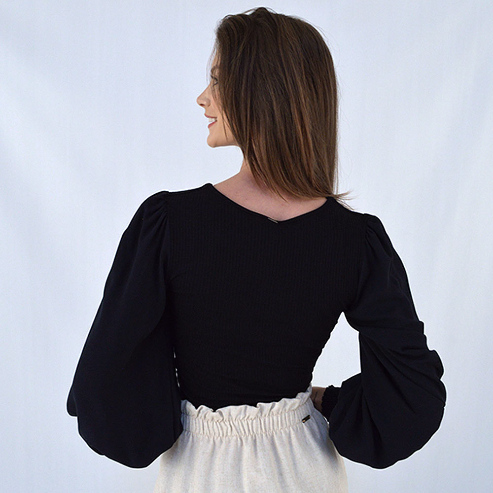 Blusa Manga Bufante Cor  Preta Lez a Lez  - Foto 2