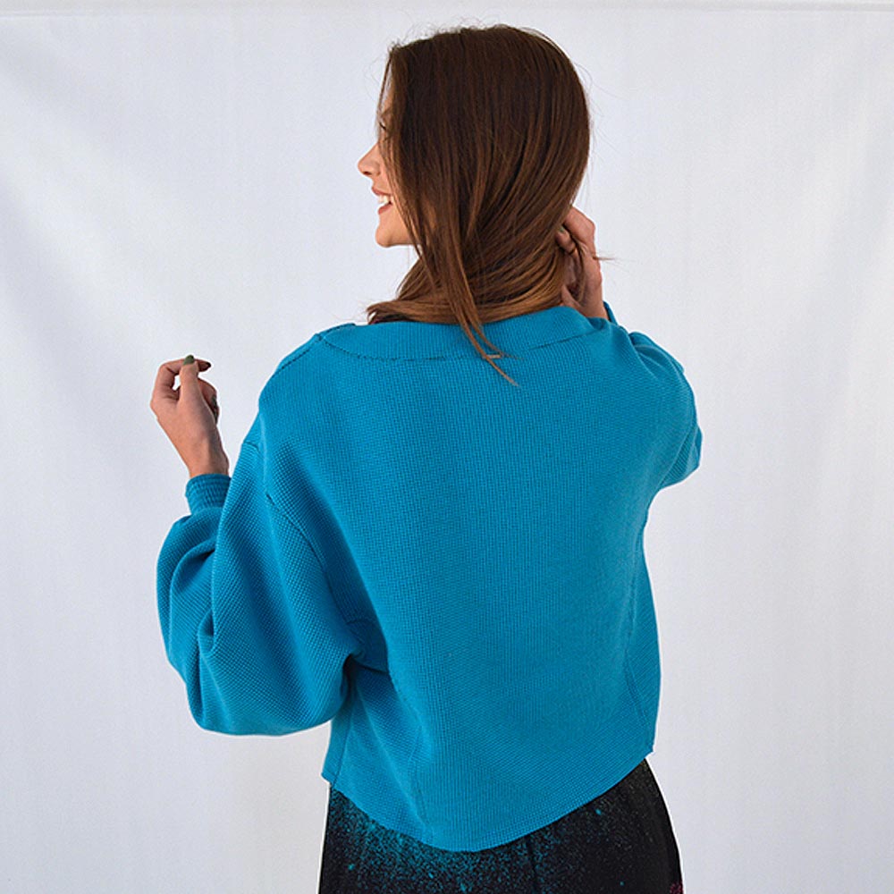 Bluso Oversized Cropped Minimal Com Textura Anis Lez a Lez  - Foto 2