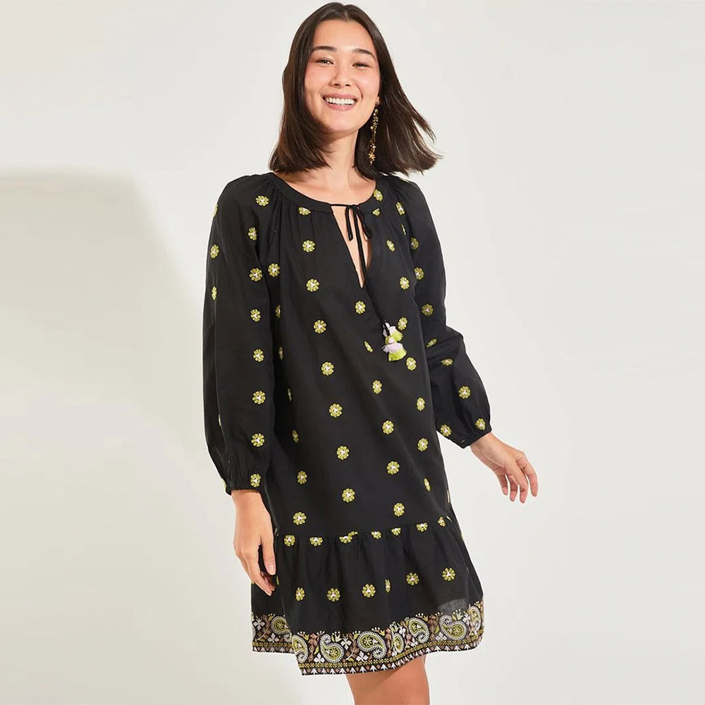 Vestido Curto Bordado Preto Canto - Foto 1