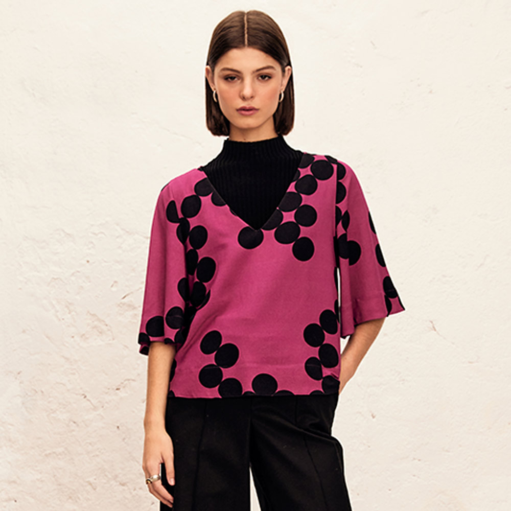 Blusa Cropped Estampada Lucidez - Foto 1