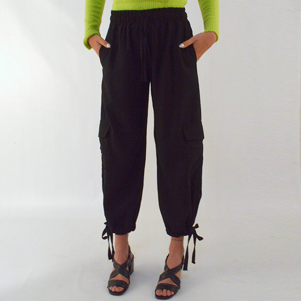 Cala Jogger Preta Emprio B.  - Foto 1