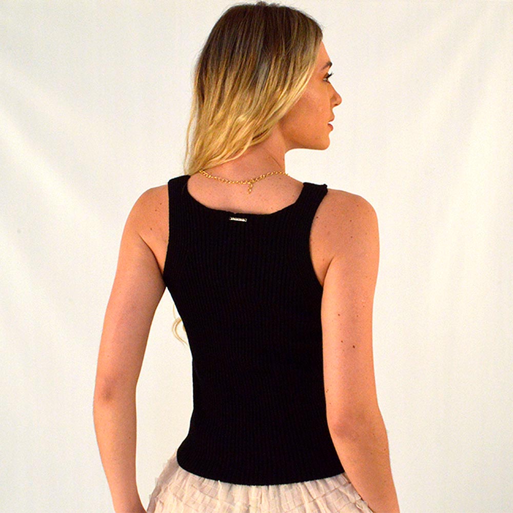 Blusa Regata Trico Justa Preta Flor de Lis - Foto 2