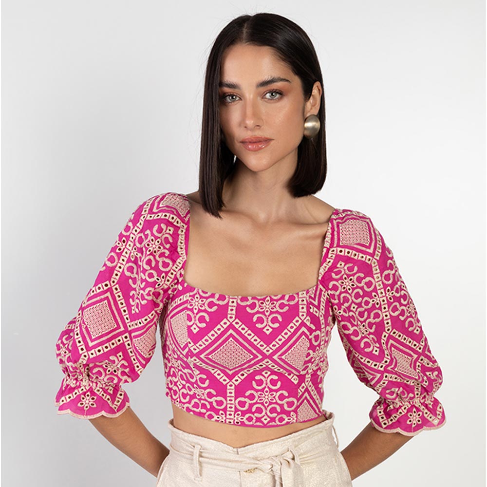 Top Cropped Laise Pink Flor de Lis - Foto 2