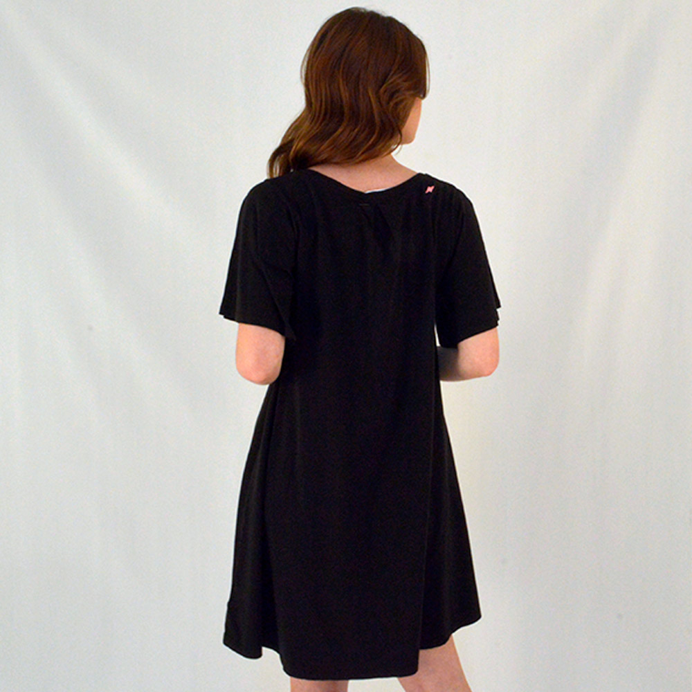 Vestido Curto Amplo Preto Canto  - Foto 2