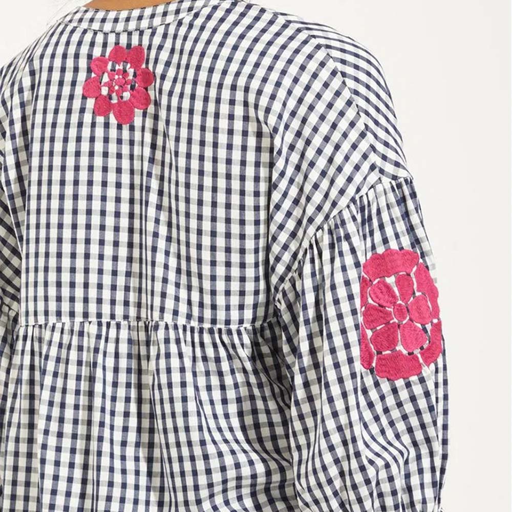 Blusa Bata Viscose Vichy Com Bordado Canto - Foto 3