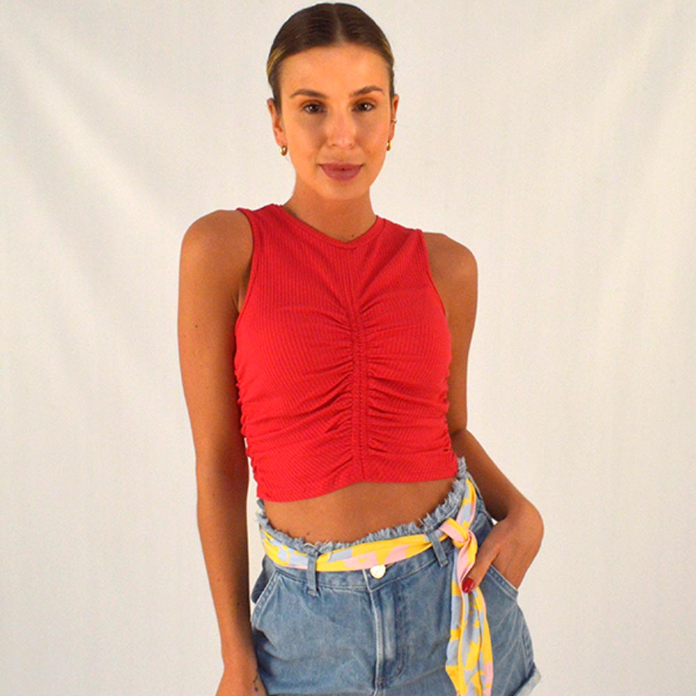 Top Cropped Canelado Cor Cereja Flor de Lis  - Foto 1