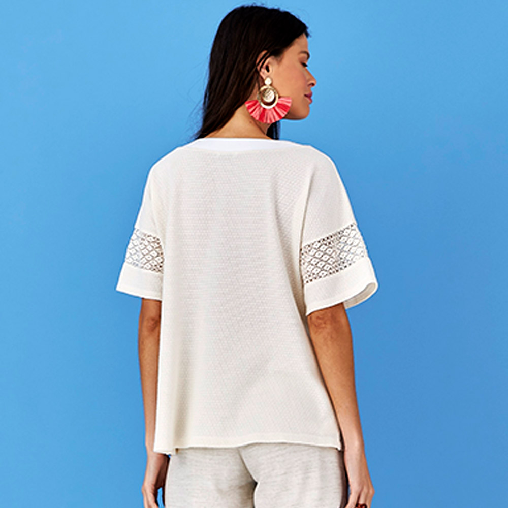 Blusa Detalhe de Renda Branca Reserva Natural  - Foto 2
