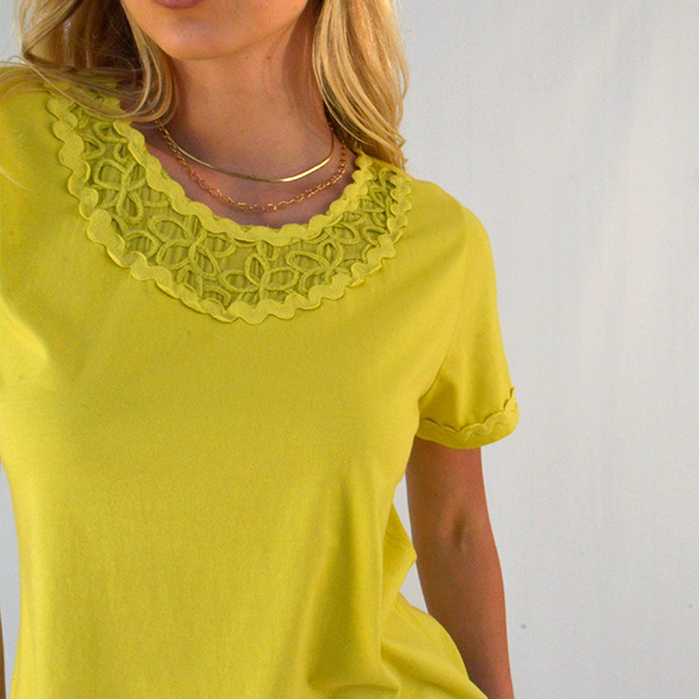 Blusa Detalhe Floral Cor Lima Reserva Natural  - Foto 3