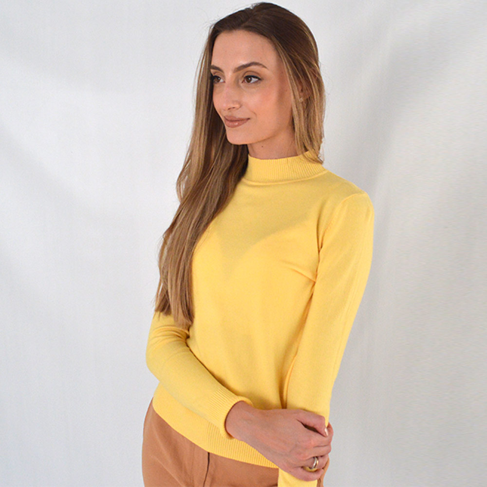 Blusa Malha Gola Alta Miose Cor Amarela - Foto 2