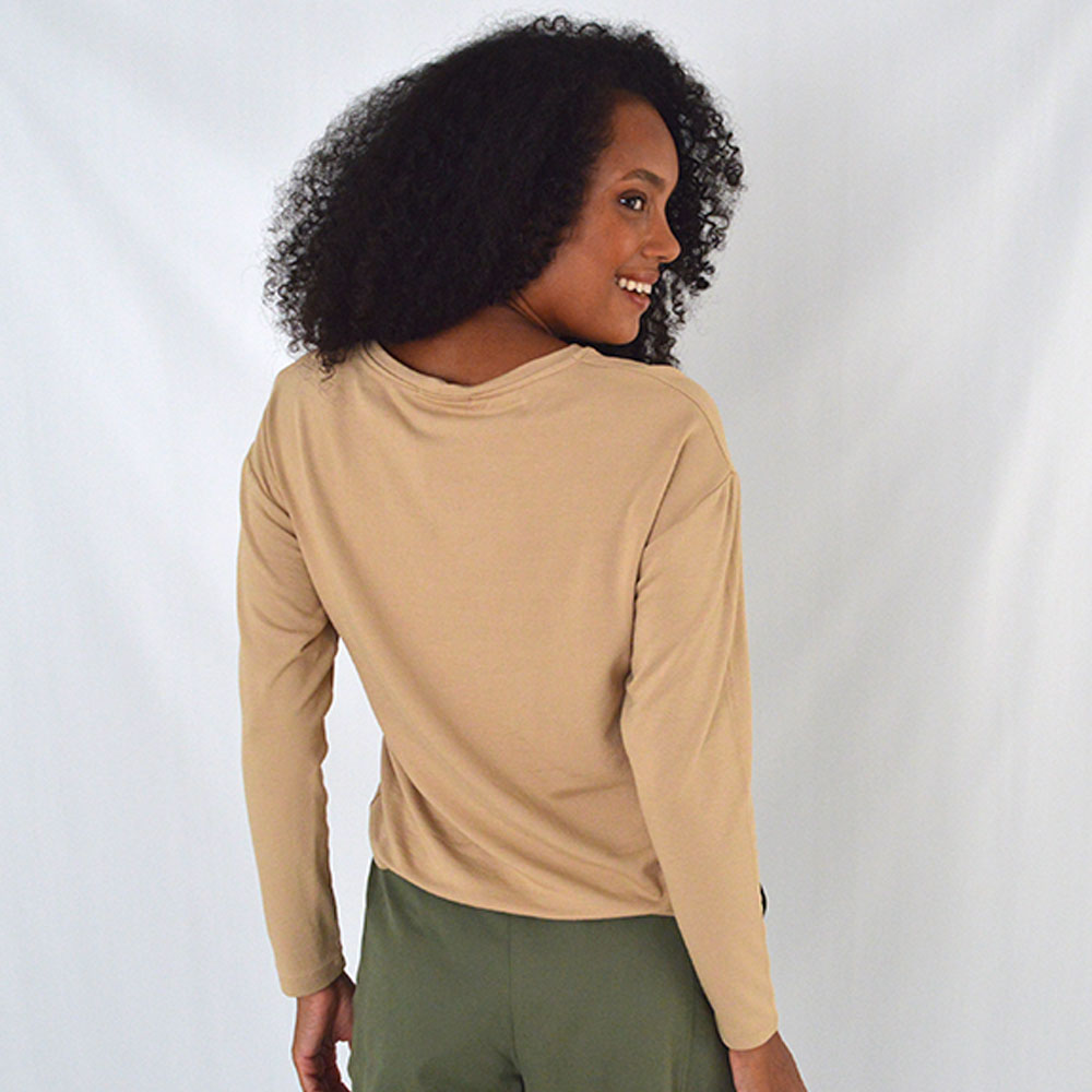 Blusa Viscose Cor Areia Declari - Foto 2