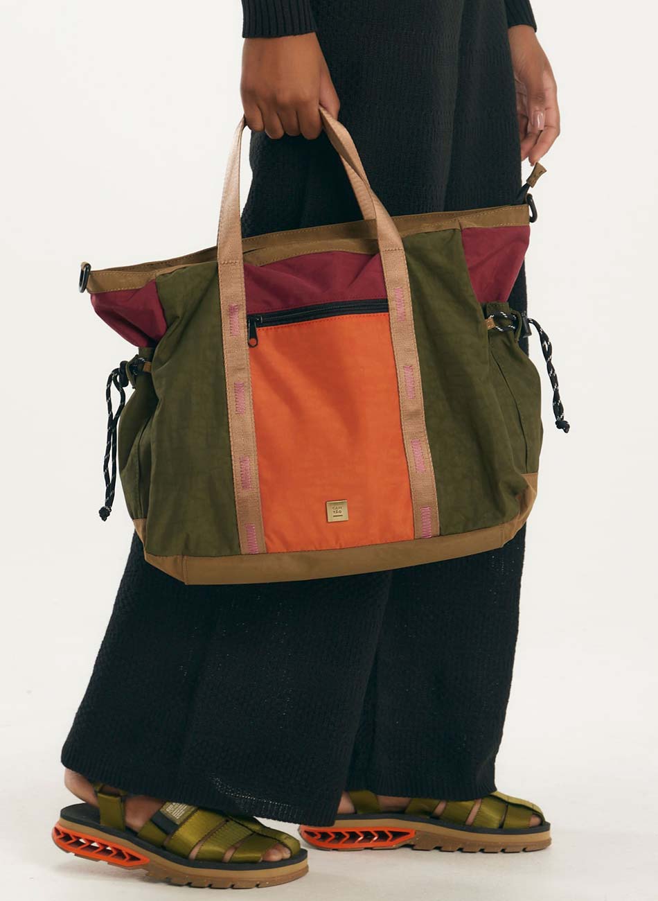 Bolsa Nylon Recortes Canto - Foto 2