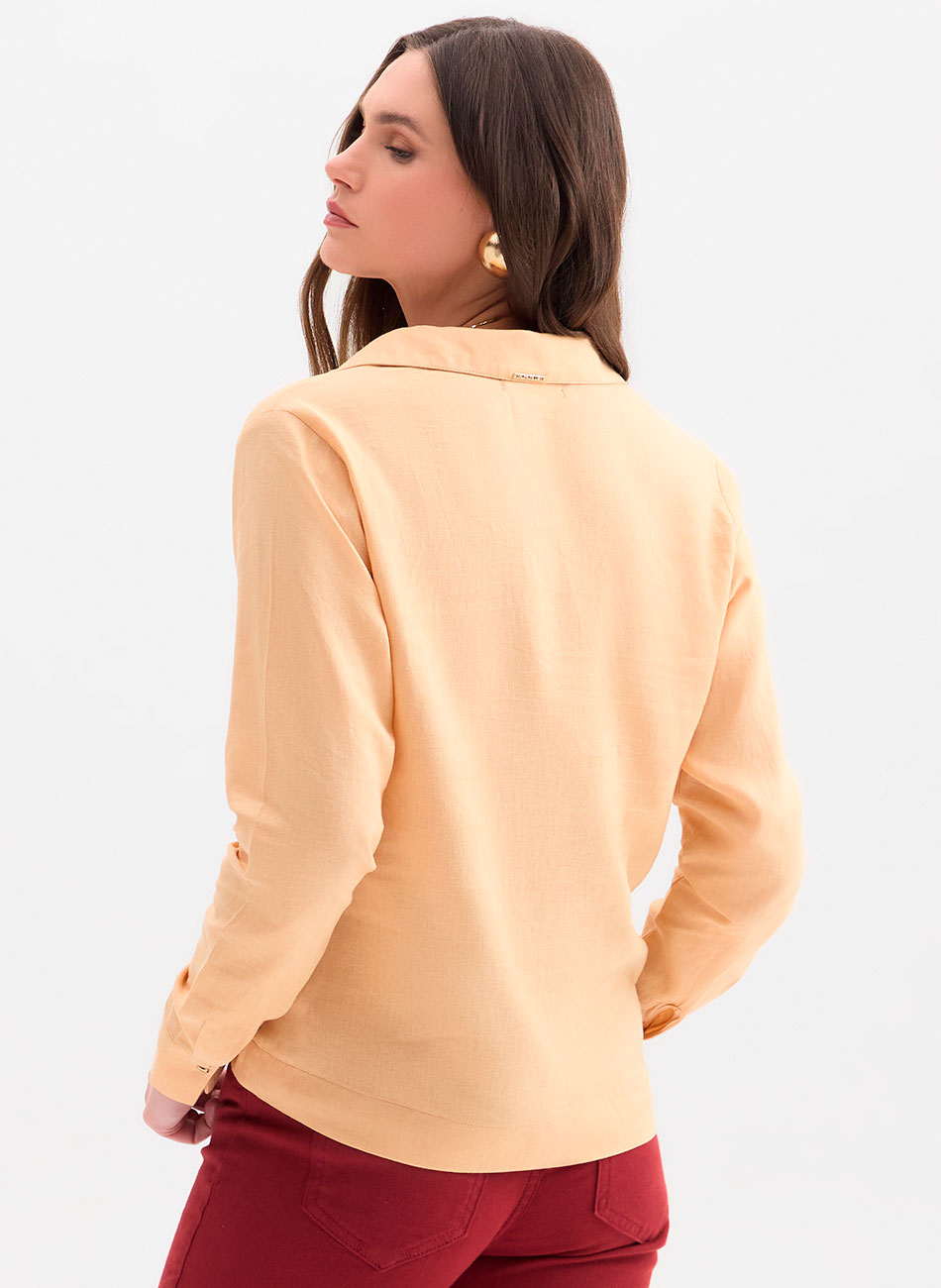Blusa Alfaiataria Bege Flor de Lis - Foto 2