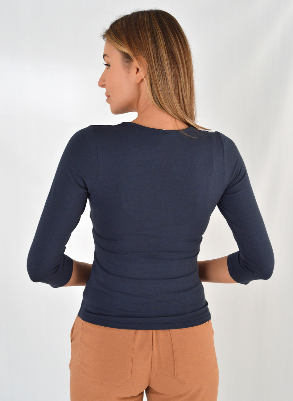 Blusa Bsica Decote Quadrado Marinho Delamo - Foto 3
