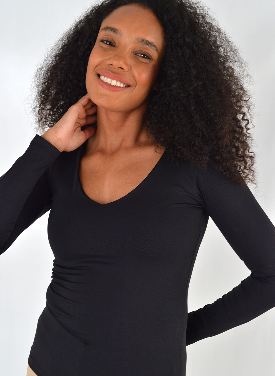 Blusa Bsica Decote 