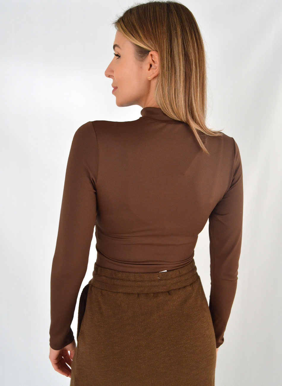 Cropped Coqueta Cor Marrom  - Foto 3