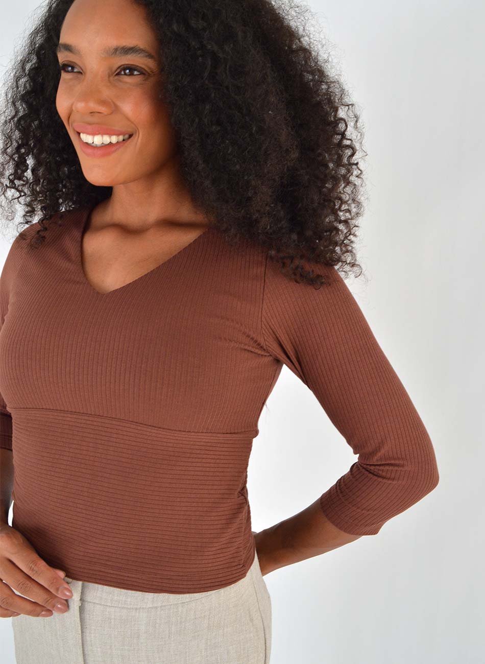 Blusa Cropped Canelada Del Amo Marrom - Foto 2