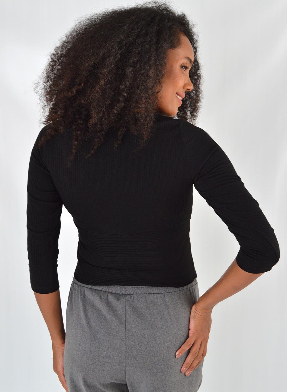 Blusa Cropped Canelada Del Amo Preta - Foto 3