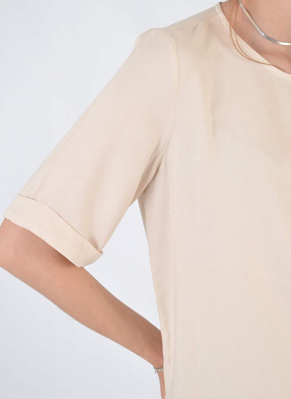 Blusa Bege Viscose Flor de Lis - Foto 2