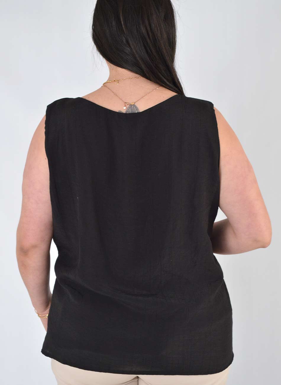 Blusa Regata Plus Preto Declari - Foto 3