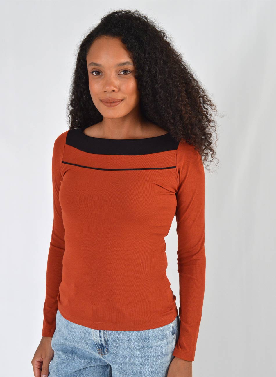 Blusa Bicolor Viscose Canelada Telha Gatos e Atos  - Foto 2