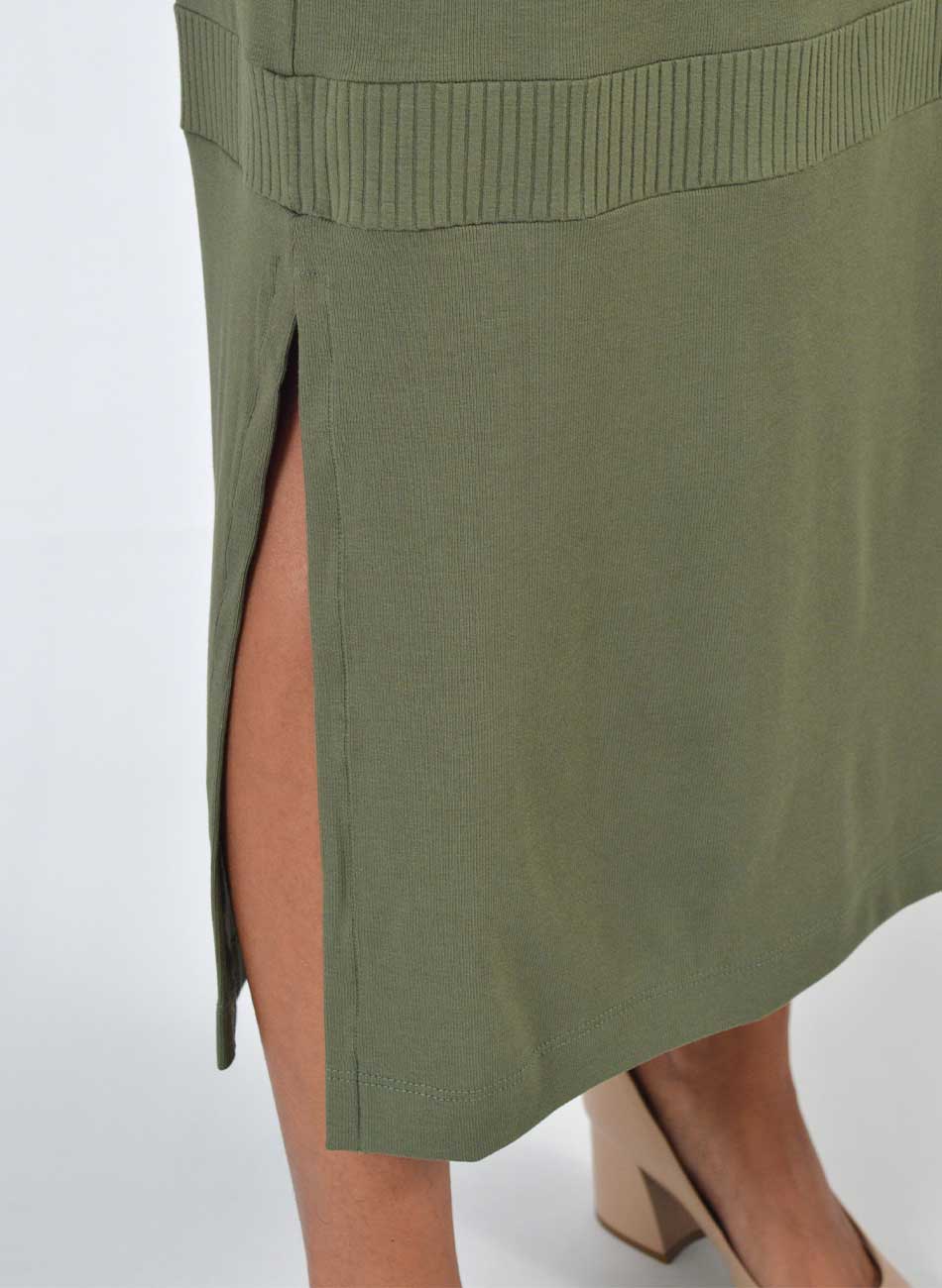 Vestido Midi Viscose Canelada Verde Gatos e Atos  - Foto 4