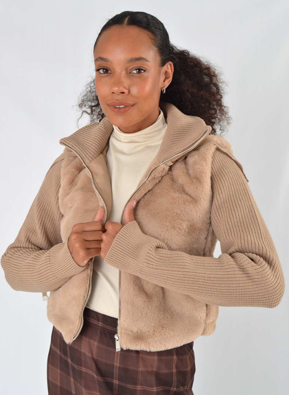 Jaqueta Cropped Pele com Mangas Tricô Alpelo - Pole Modas