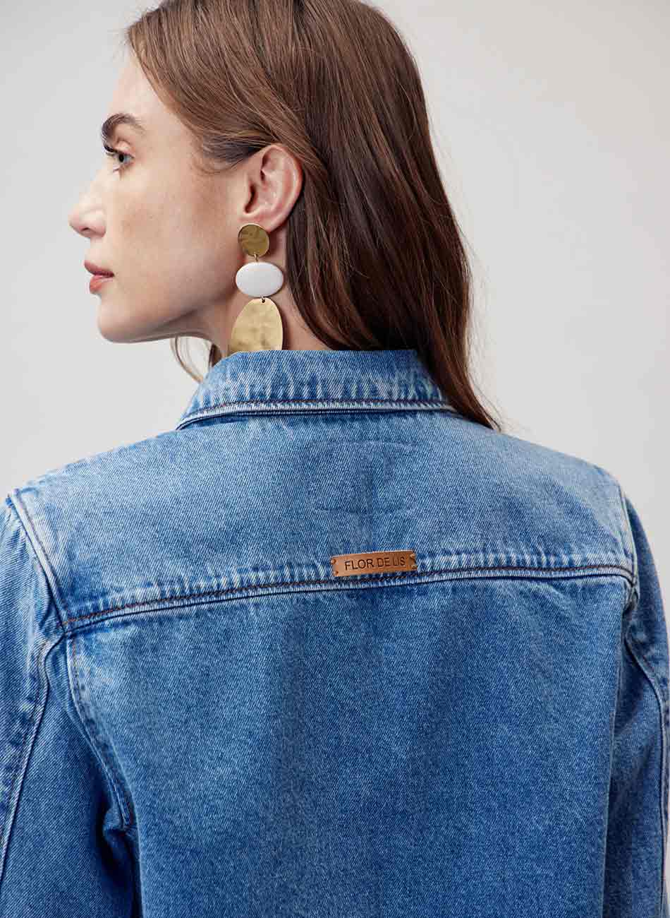 Jaqueta Camisa Jeans Flor de Lis - Foto 4