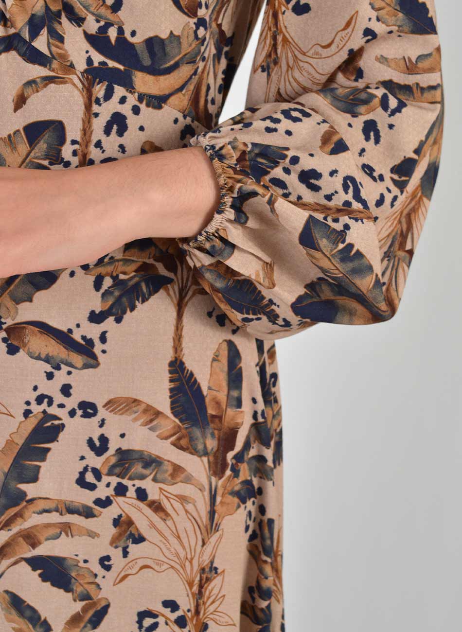 Vestido Longo Estampado Com Decote Em V Lez a Lez - Foto 3
