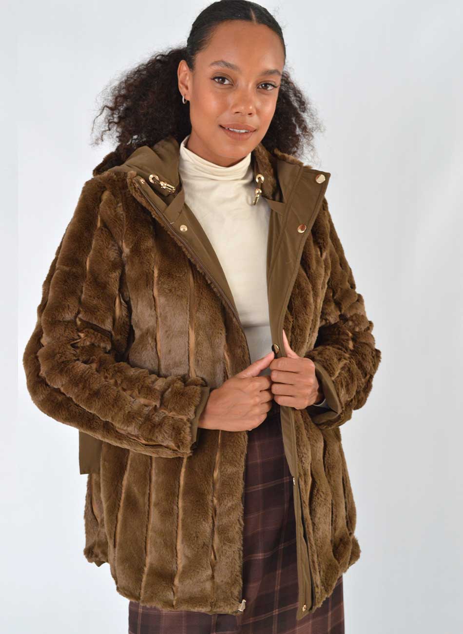 Jaqueta Estofada Revers�vel Pele Sint�tico Ganache Alpelo                                         - Foto 12