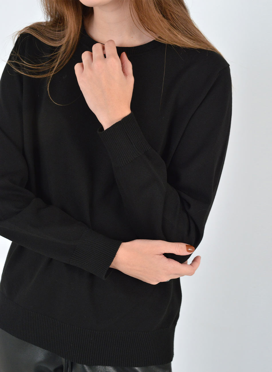 Blusa B�sica em Tricot Preto Tribeca - Foto 2