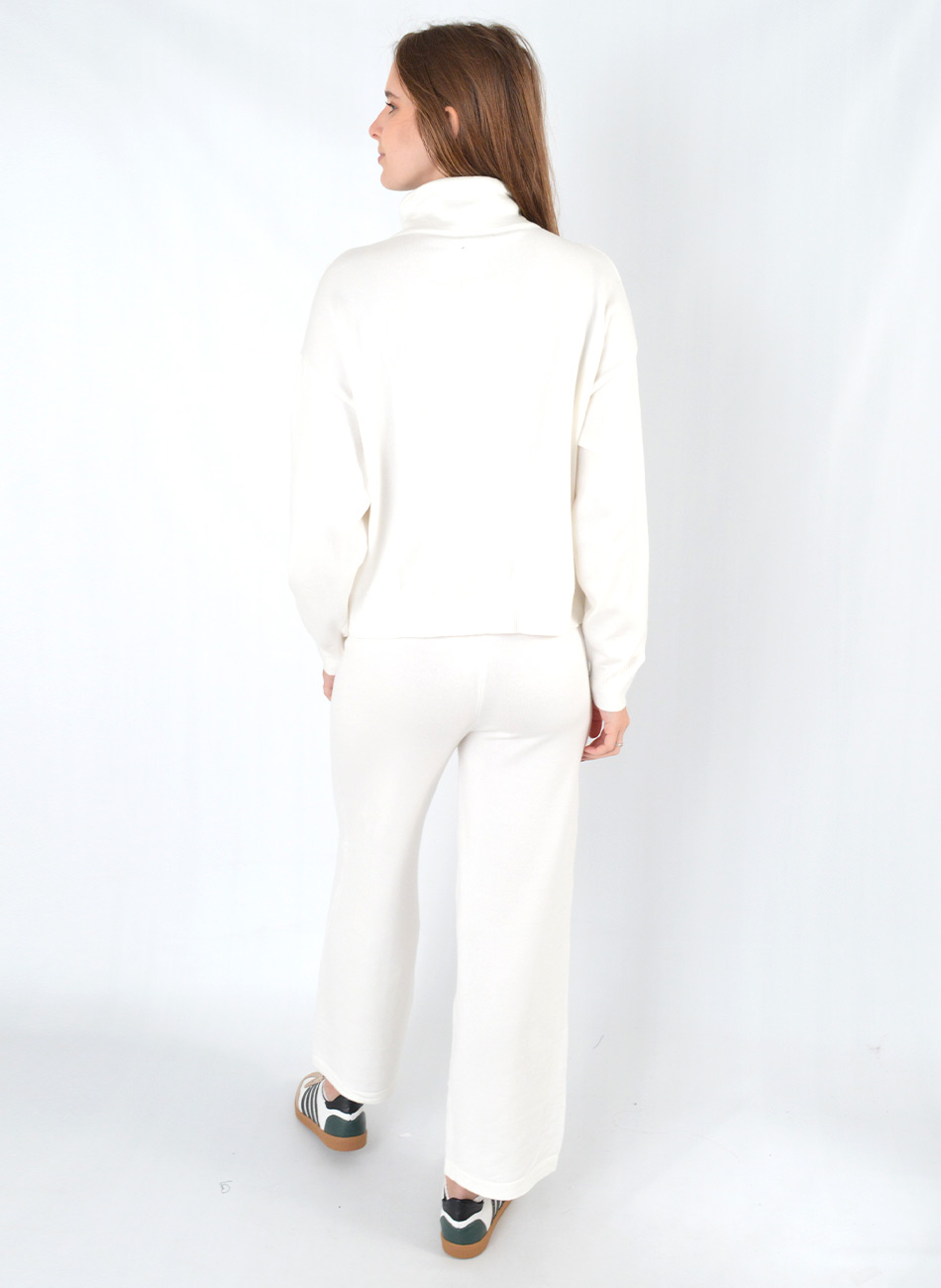 Conjunto Fio de Cachemir Cor Off White Susan Zheng - Foto 4