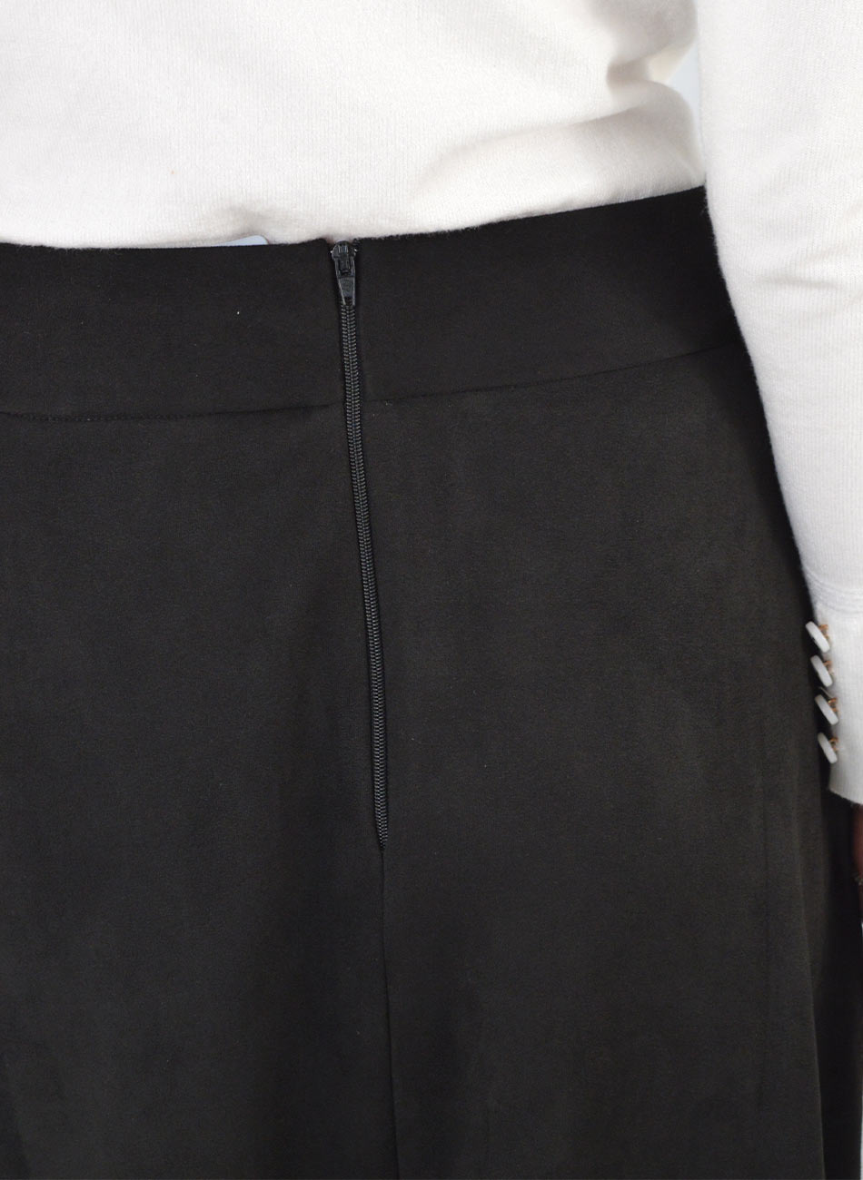 Saia Suede Midi Gode Preto Innocence - Foto 4
