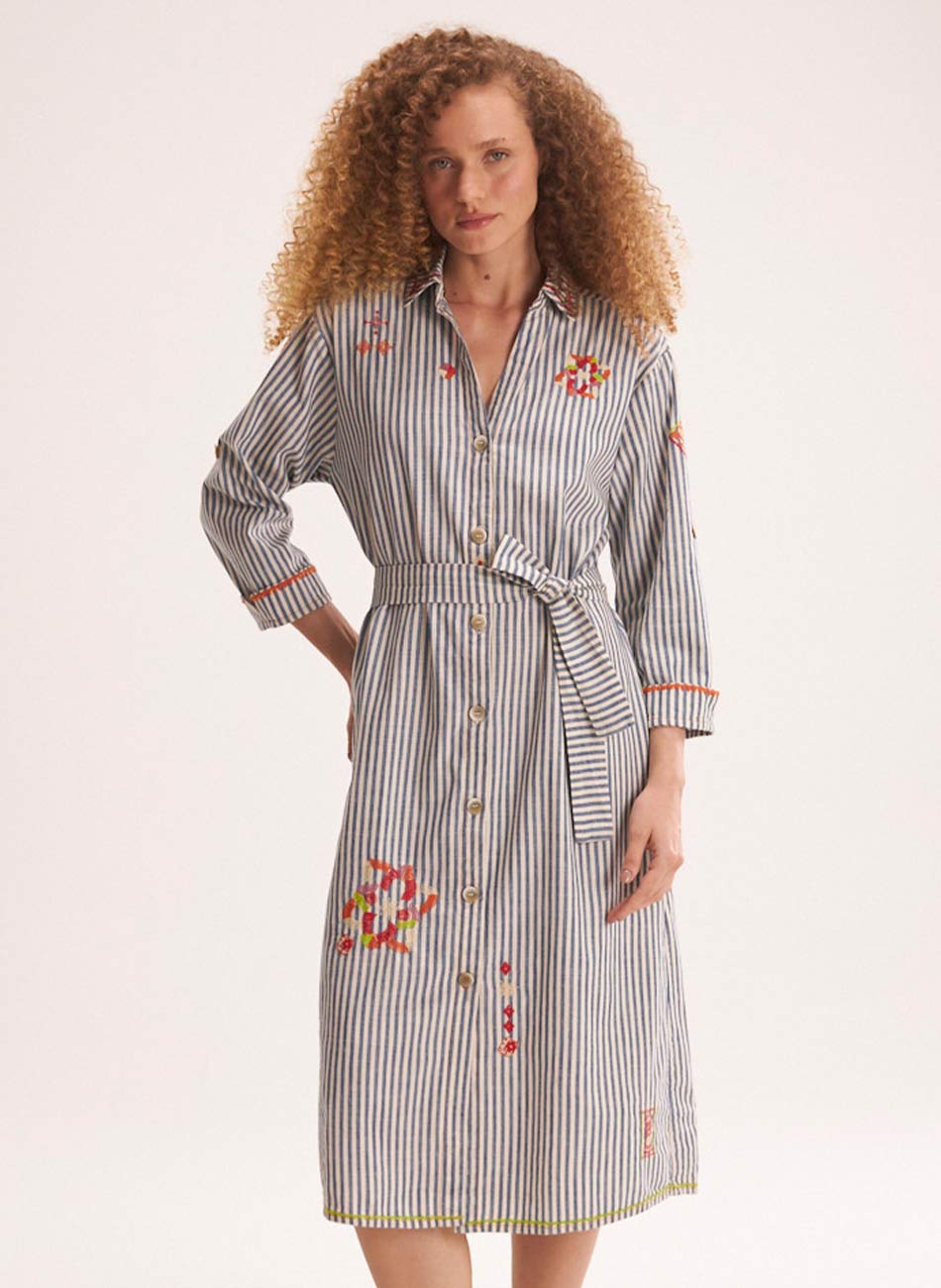 Vestido Chemisier Sarja Listra Bordado Cant�o - Foto 1