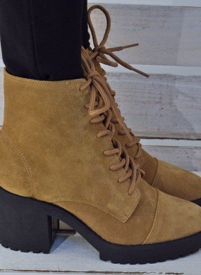 Bota Couro Tabita Caramelo - Foto 4