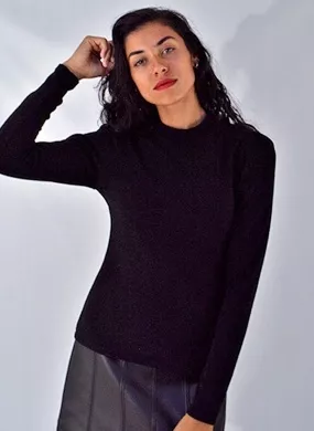 Blusa Manga Longa Preta Flor de Lis - Foto 2