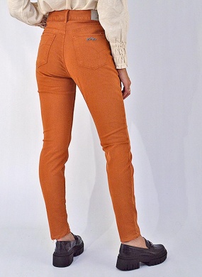 Cal�a Skinny Cropped com Cintura Super Alta Cor Ferrugem Lez a Lez - Foto 2