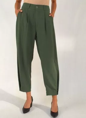 Calça Baggy Alfaiataria Gatos e Atos Cor Verde  - Foto 1