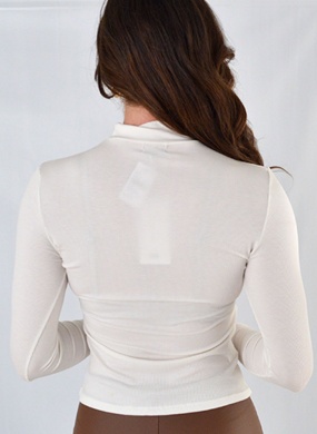 Blusa Viscose Canelada Susan Zheng Cor Branca - Foto 3