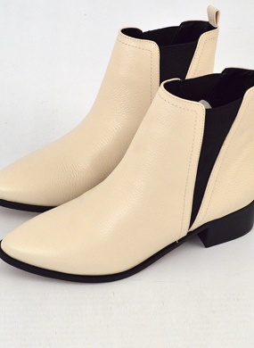 Bota Couro Floater Cor Off White Tabita - Foto 1