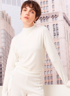 Blusa Gola Alta Cor Cru Declari - Foto 1