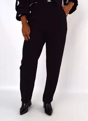 Calça Carrot Slim Alfaiataria com Cintura Alta Preta Lez a Lez   - Foto 1