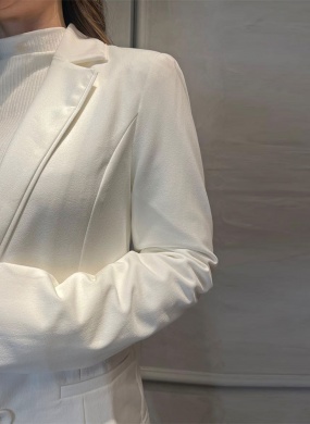 Blazer Off White Sem Fechamento Donna Ritz  - Foto 2