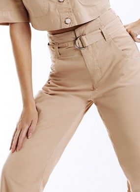 Cal�a Sarja Slouchy Cintura Alta com Cinto Bege Lez a Lez - Foto 2