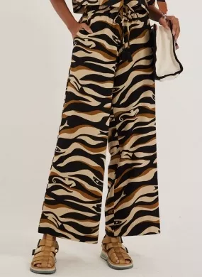 Calça Estampada Ondas Cantão - Foto 1