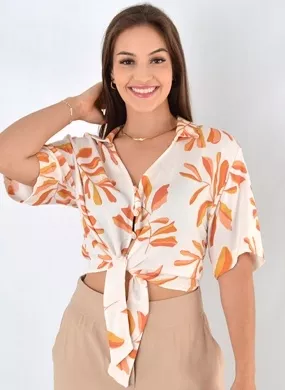 Camisa Cropped Estampa Folhaem Tropical Flor de Lis - Foto 1